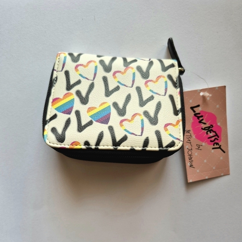 Colorful Heart Zip Wallet - Picture 4 of 4